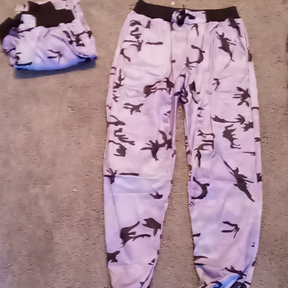 Purple camo joggers with pockets on front